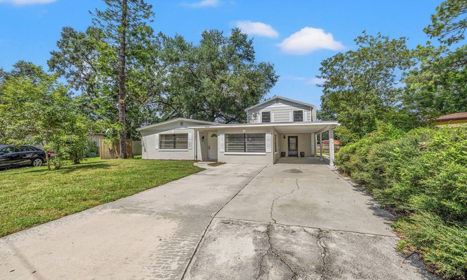 Tampa Casa | 4306 A - Charming 2-bedroom house in Tampa with AC