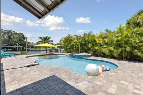 Cocoa Isles Casa | 436 Cocoa Isles Blvd
