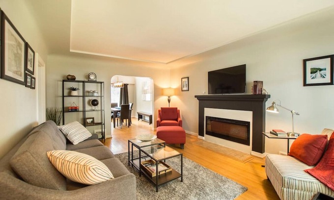Riley Park-Little Mountain Casa | Recientemente renovado 3 hab Cambie principal zona de King Edward Skytrain