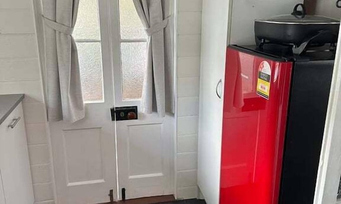 Rockhampton Casa | 45 Kent Street Room A
