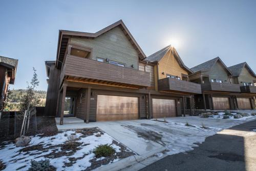 Big Sky Casa | 45 North Condo 235A