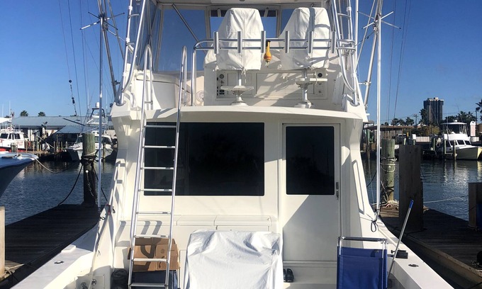 South Padre Island Alquiler De Eote | 47’ Viking yacht