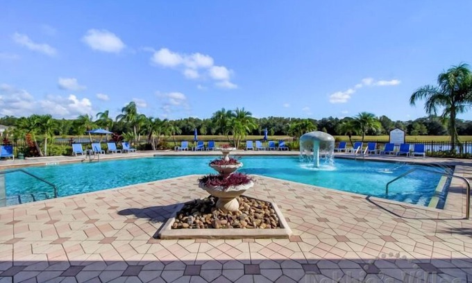 Trafalgar Village Casa | 4984 Village! Home right next door