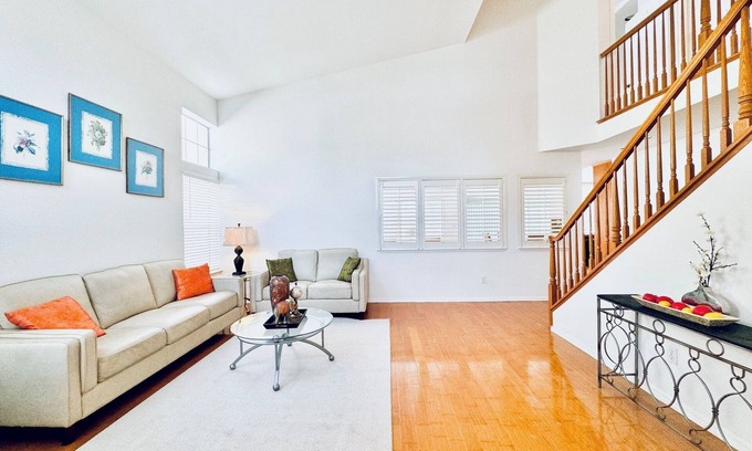 Union City Casa | 4b/3b Union City Home Free WiFi Easy Access to Palo Alto, Silicon Valley