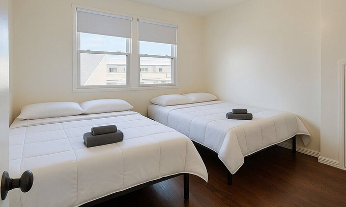 Old Town Apartamento | 4B Private Unit Free Wi-Fi LAX Fantastic 1-bedroom apartment in Torrance Disney