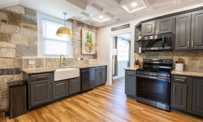 Rock Hill Casa | 4Bd/3Bth Home PLUS Independent Studio | Sleeps 12