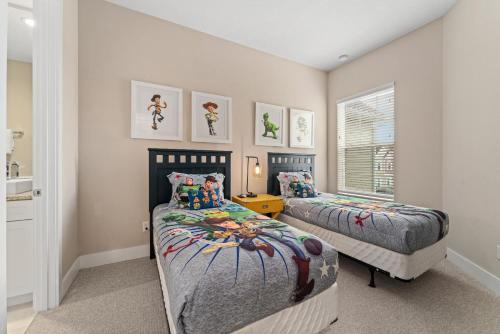 West Kissimmee Casa | 4BD All Suites Home with BBQ minutes from Disney