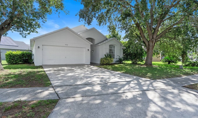 West Kissimmee Casa | 4BD Family Pool Home, Near Disney & Workspace