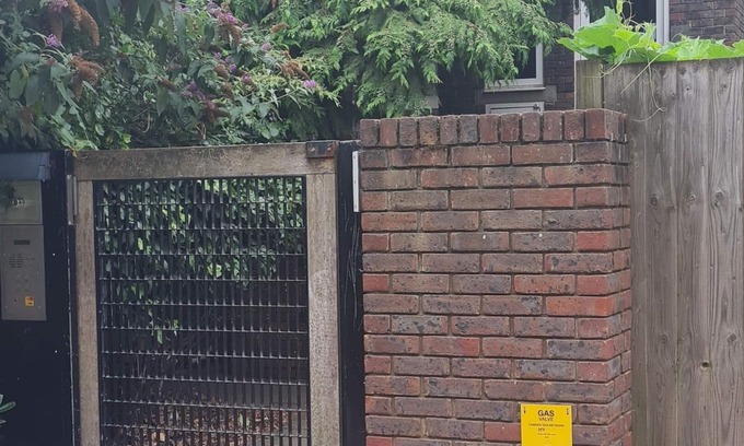 St. Pancras and Somers Town Apartamento | 4bdr Flat well appointed and impeccably maintended
