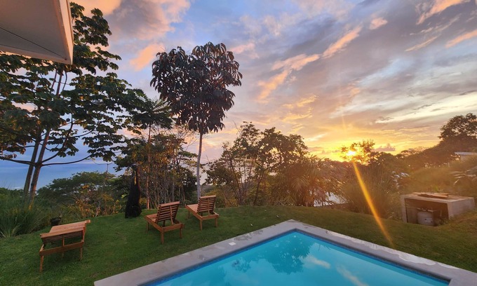 Ballena Casa | 4bdr Home in Uvita TOROGOZ Private Pool with beautiful Ocean view