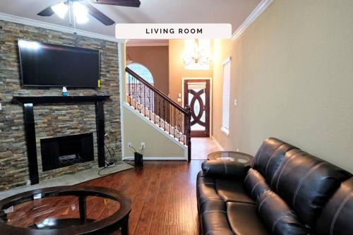 Clodine Casa | 4BDR Sugarland Richmond Houston Katy Rosenburg - Pademelon