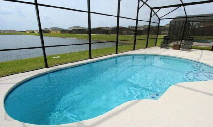 Crystal Cove Casa | 4BDR w/ pool near Disney!