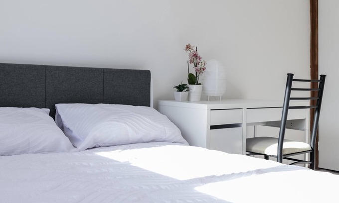 Richmond Casa | 4HAB 3 baños- Cómoda casa cerca de la ciudad y MCG con NETFLIX + WIFI + ESTACIONAMIENTO