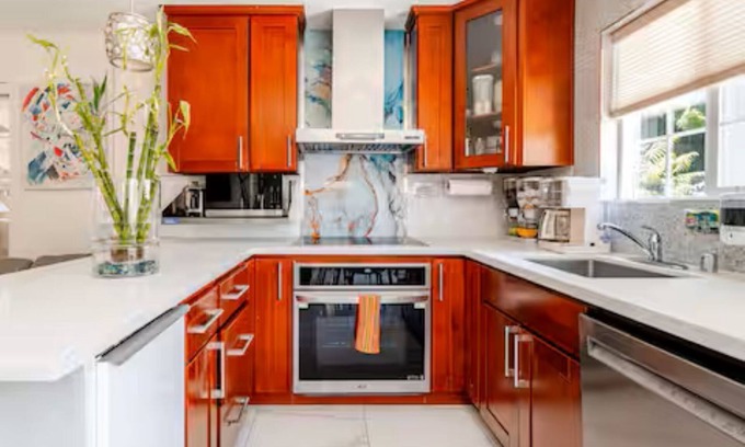 San Jose Casa | CentralD downtownSanJose-Near by SAP, Airport, GemModernCraftsmanHome