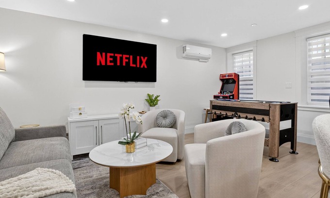 Central Square Apartamento | 4BR 3Bath + Game Room | Harvard MIT Apt