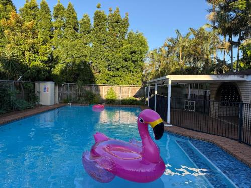 Robertson Casa | 4BR big family house with huge pool