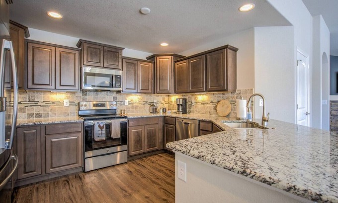 Northgate Casa | 4BR Modern Townhome Close to Usafa!