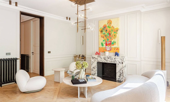 Faubourg-du-Roule Apartamento | 4BR Parisian Chic Getaway - Eiffel & Seine Walks