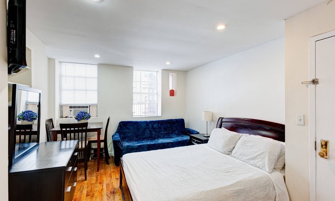 Midtown South Apartamento | (4RW) Chic Chelsea Studio