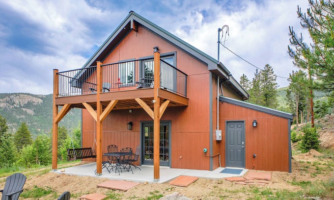 Idaho Springs Casa | 4WD Required | Views of Continental Divide | Off the Grid