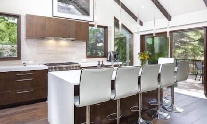 Aspen Casa | 5/5.5 BEDROOM-ASPEN CORE RESIDENCE-NEWLY FURNISHED
