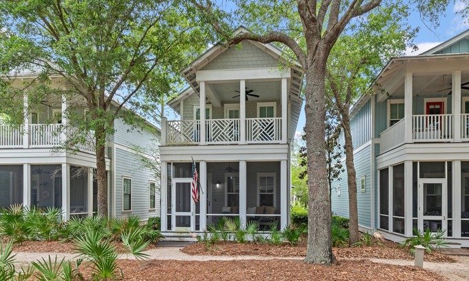 Watercolor Casa | Hermoso 5 BDRM en verde, BAJAS TARIFAS, cargado con todo lo que necesita para KIDS