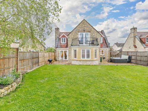 Meare Casa | 5 Bed in Glastonbury 91657