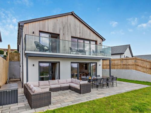 Polruan Casa | 5 Bed in Polruan 93182