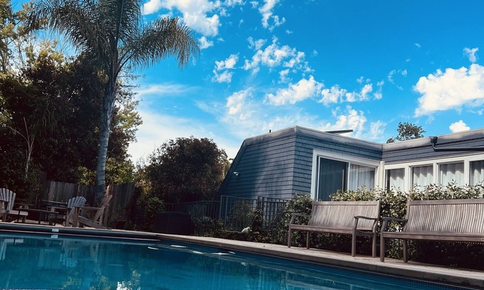 Kentfield Casa | 5 bedroom, 5 bath with heated saltwater pool & hot tub