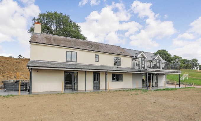 Meifod Cabaña | Alojamiento de 5 habitaciones en Meifod