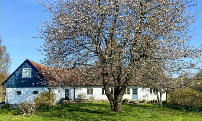 Listarum Casa | 5 Bedroom Awesome Home In Simrishamn