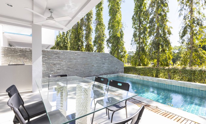 Kathu Casa | Villa de 5 dormitorios / baños para 14 personas, piscina privada, a 7 km de la playa de Patong.