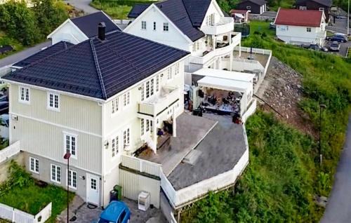 Porsgrunn Casa | 5 Bedroom Beautiful Home In Porsgrunn