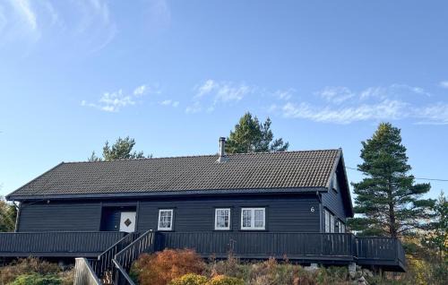 Belland Casa | 5 Bedroom Cozy Home In Lyngdal