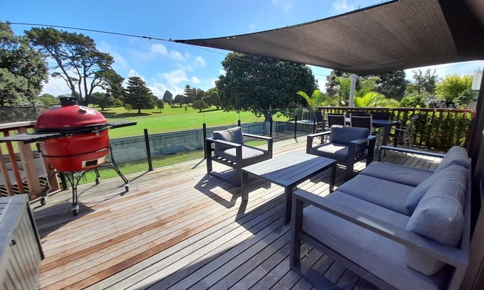 Mount Maunganui Casa | Gran casa con vistas al campo de golf Mount Maunganui