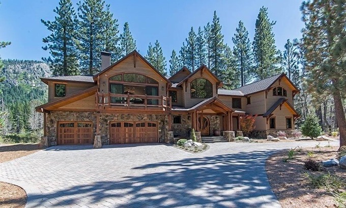 South Lake Tahoe Casa | Finca de lujo de 6 dormitorios en la montaña con piscina cubierta en 4 acres -Disc abril / mayo