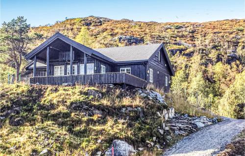 Brekke Casa | 5 Bedroom Nice Home In Matredal