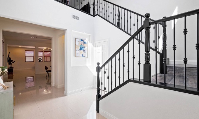 Rhodes Ranch Casa | 5 bedroom private vacation home in las vegas