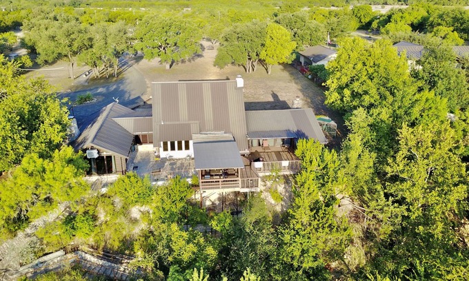 Concan Casa | Casa exclusiva frente al río “FireWater” ~ Acceso privado al río