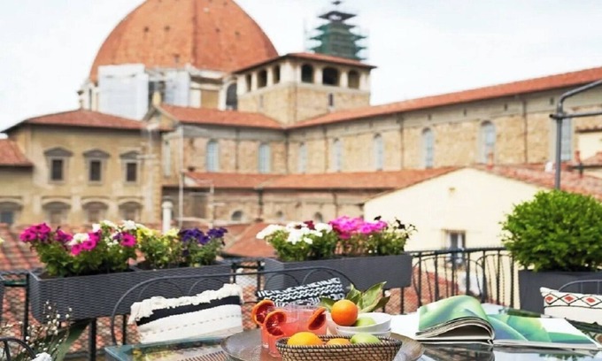 Duomo Apartamento | 5 Beds With Unparalleled Views. Exceptional Style in Borgo San Lorenzo