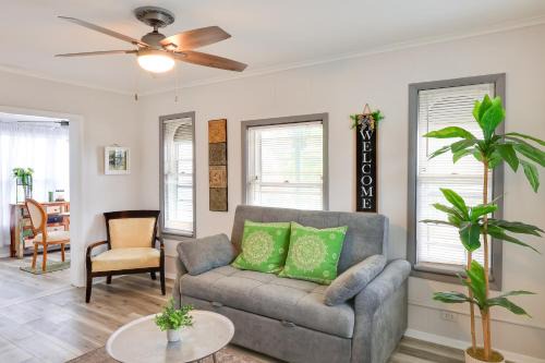 Ocean Grove Apartamento | 5 Blocks to Beach Apt with Balcony in Ocean Grove!