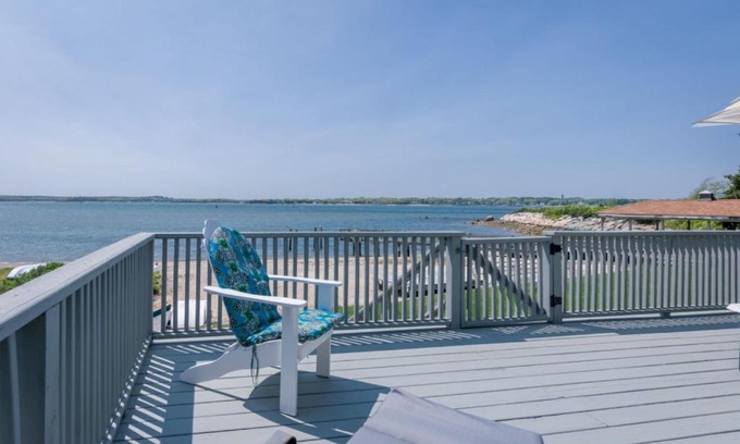 Buzzards Bay Casa | 5 Bryant Road Bourne Sunset Cottage