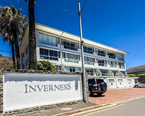 Cape Town City Centre Apartamento | 5 Inverness super luxury one bedroom with pool with garden