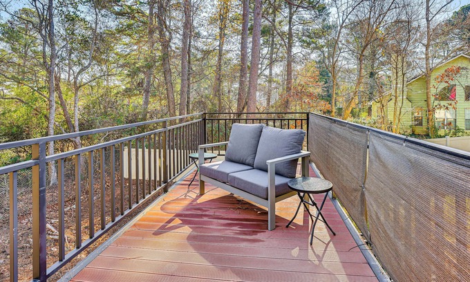Lithonia Casa | 5 Mi to Stone Mountain: Lithonia Getaway