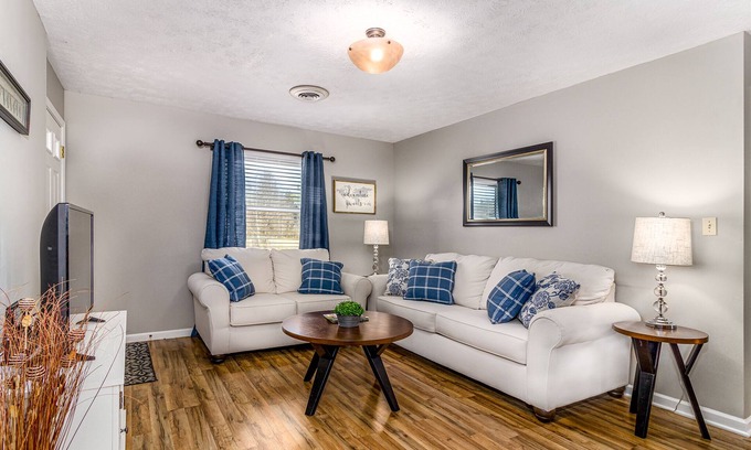 Jefferson City Apartamento | ★ 5 min to C-N Univ & Morristown ★ Extra Parking