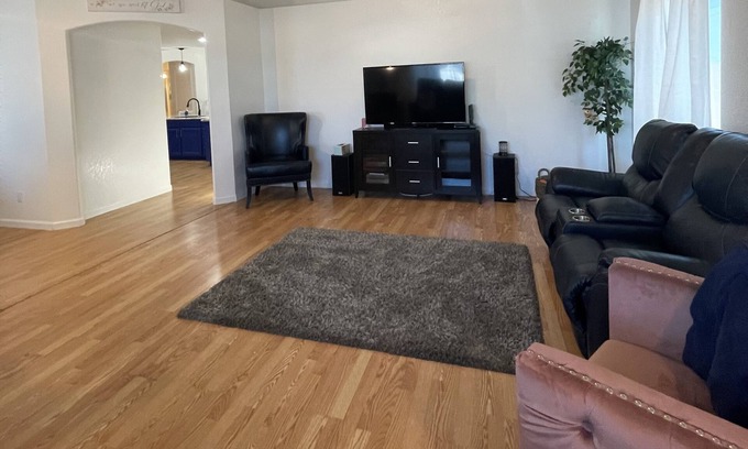 La Buena Vida Casa | 5 mins from State Farm Stadium