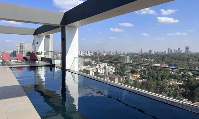 Westlands Apartamento | 5 mins to popular shopping malls and diners