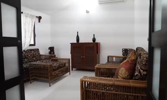 Colonia Andres Casa | 5 Minutes From Downtown Strip / Casa Ana with Pool