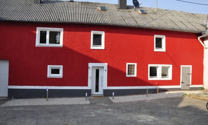 Reimerath Otro | 5 minutes from the Nürburgring. Farmhouse with 8 sleeping places.
