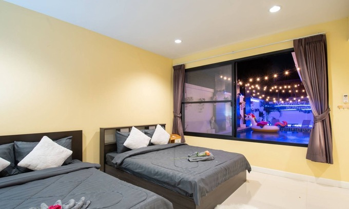 Pattaya Casa | 5 minutes to beach. Family 4- bedroom Pool Villa Jomtien Beach. Pattaya